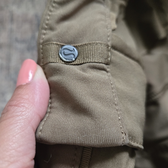 Lululemon 34x32 ABC Classic Pant Chino Casual Khaki Tan Artifact Warpstreme - Picture 8 of 8